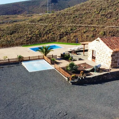 Hébergement de vacances Casa rural con piscina privada, BBQ, vista a océano en Tenerife Sur