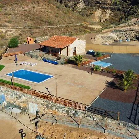 Casa rural con piscina privada, BBQ, vista a océano en Tenerife Sur Hébergement de vacances San Miguel de Abona