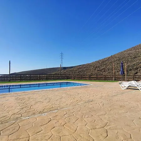 Casa rural con piscina privada, BBQ, vista a océano en Tenerife Sur *