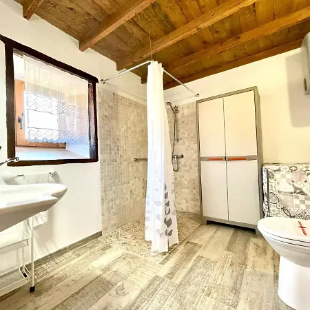 Casa rural con piscina privada, BBQ, vista a océano en Tenerife Sur Hébergement de vacances *