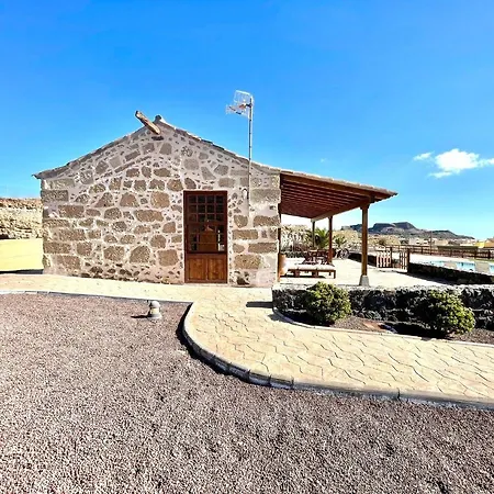Casa rural con piscina privada, BBQ, vista a océano en Tenerife Sur * San Miguel de Abona