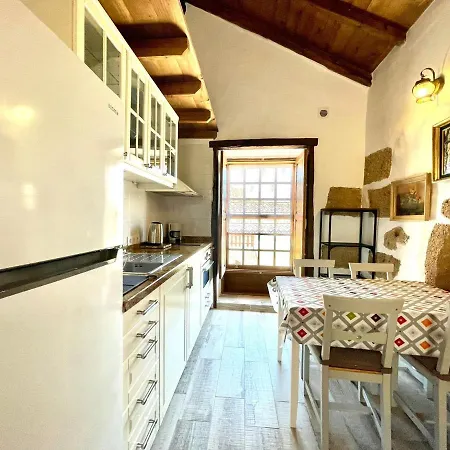 Casa rural con piscina privada, BBQ, vista a océano en Tenerife Sur Hébergement de vacances