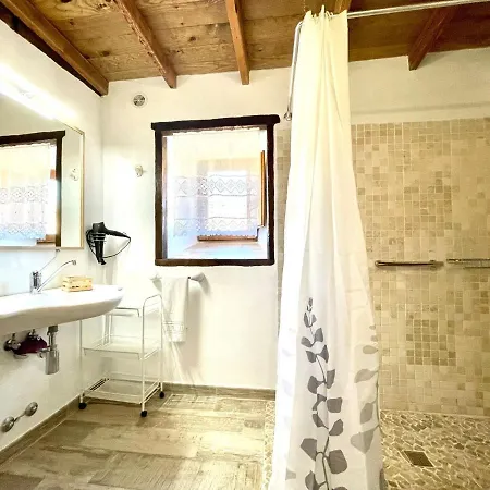 Casa rural con piscina privada, BBQ, vista a océano en Tenerife Sur San Miguel de Abona