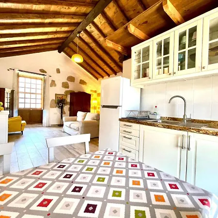 Casa rural con piscina privada, BBQ, vista a océano en Tenerife Sur San Miguel de Abona