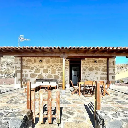 Casa rural con piscina privada, BBQ, vista a océano en Tenerife Sur San Miguel de Abona